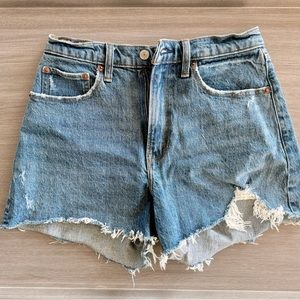 Abercrombie Curve Love Mom Shorts